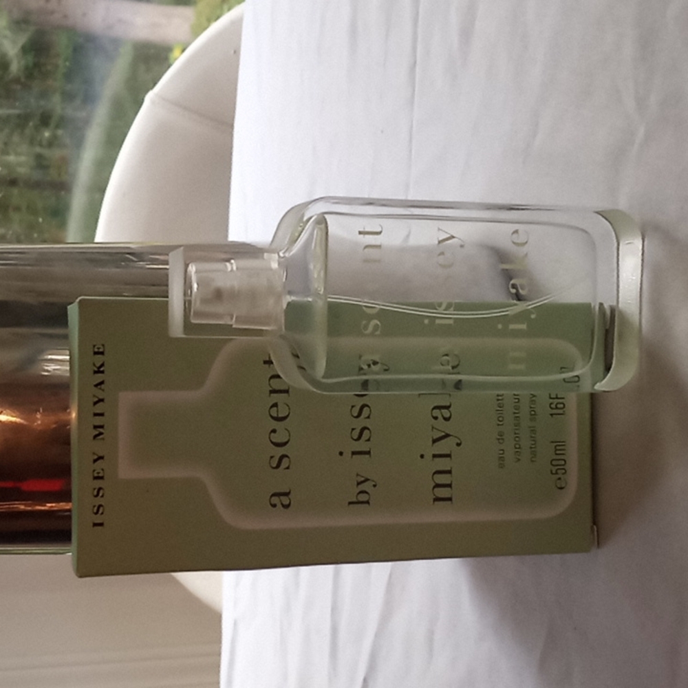 Issey Miyake perfum